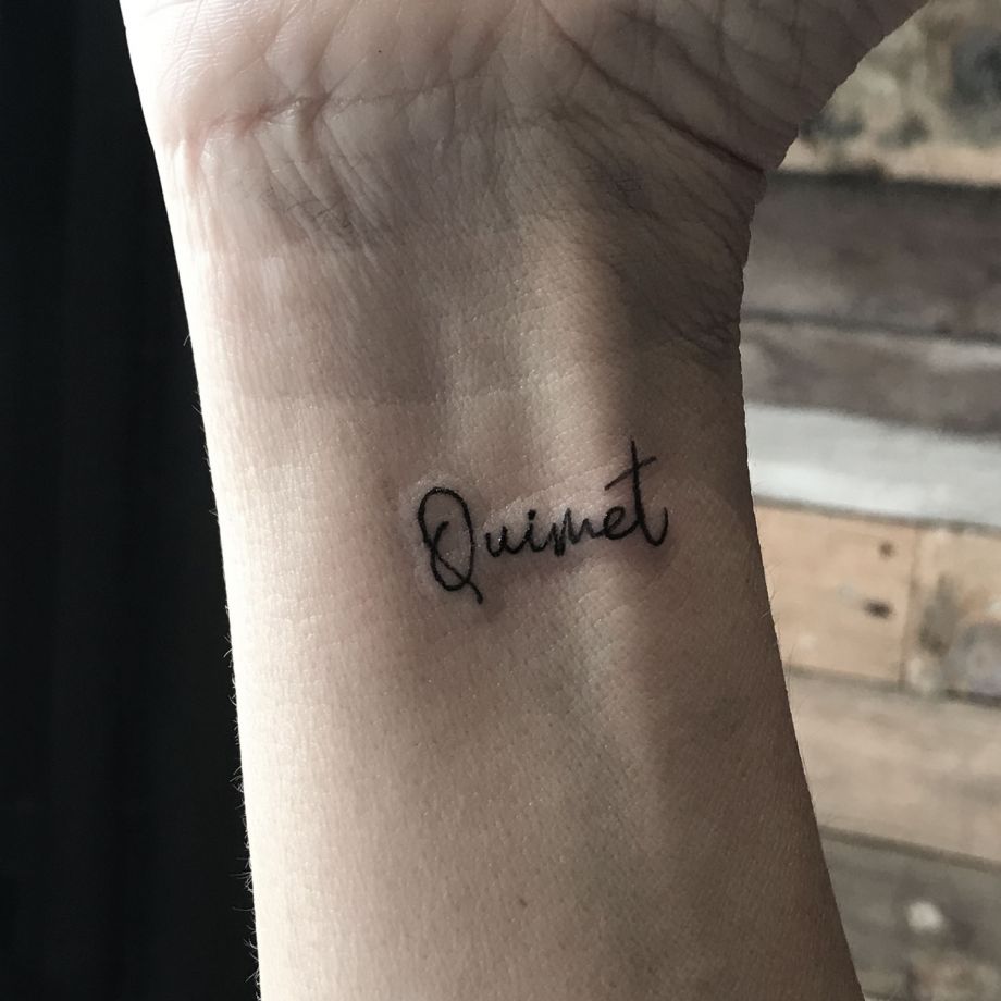 Tatuaje lettering de "Quimet"